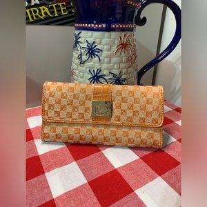 Liz Claiborne Orange Wallet
